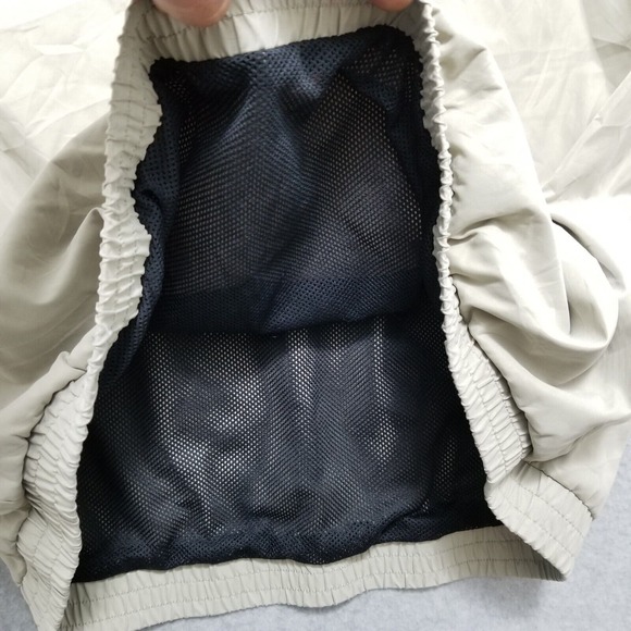 Izod Jacket Mens‎ XL Ivory Pockets Snap Outdoor Windbreaker Lightweight - Picture 9 of 13